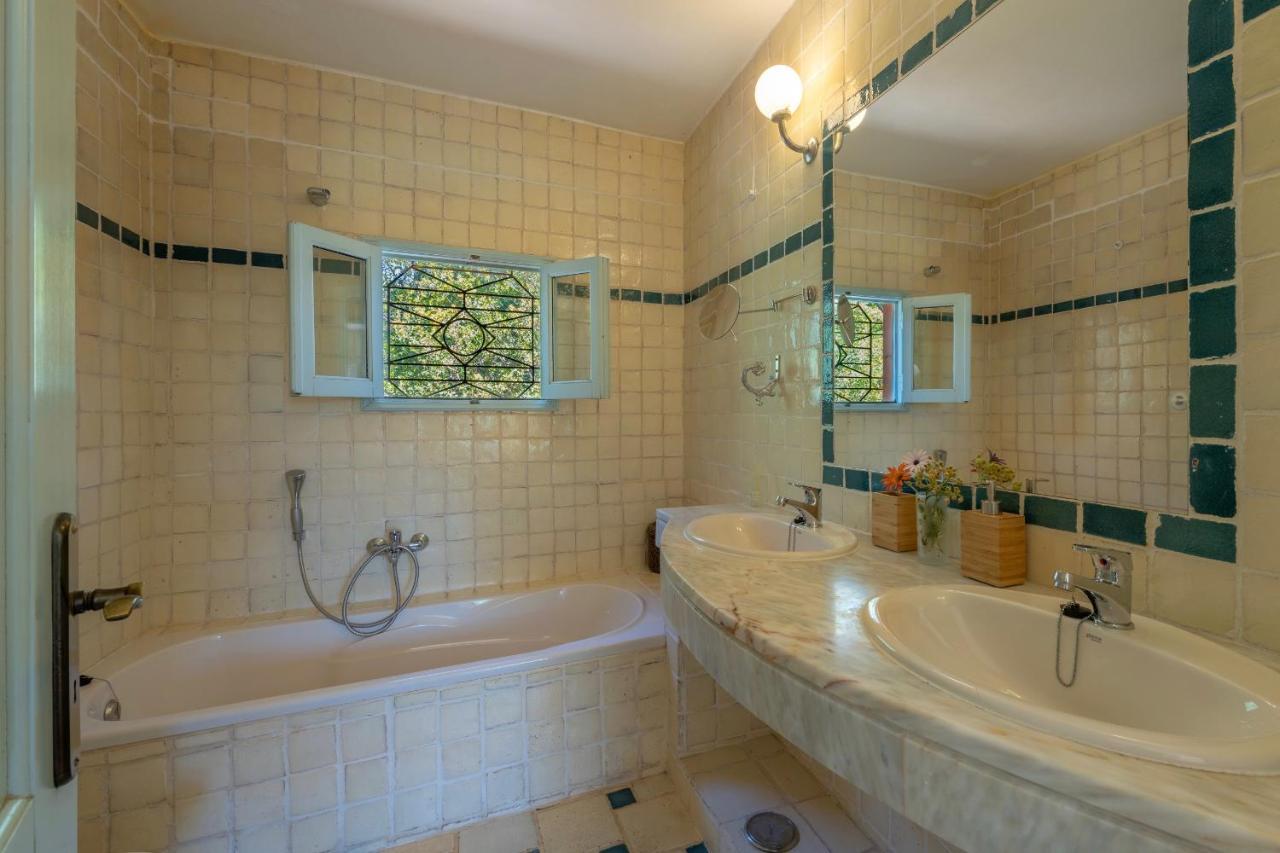 Morro Dos Anjos - Authentic Farmhouse With A View Just 3Km From Olhao Olhão Exterior foto